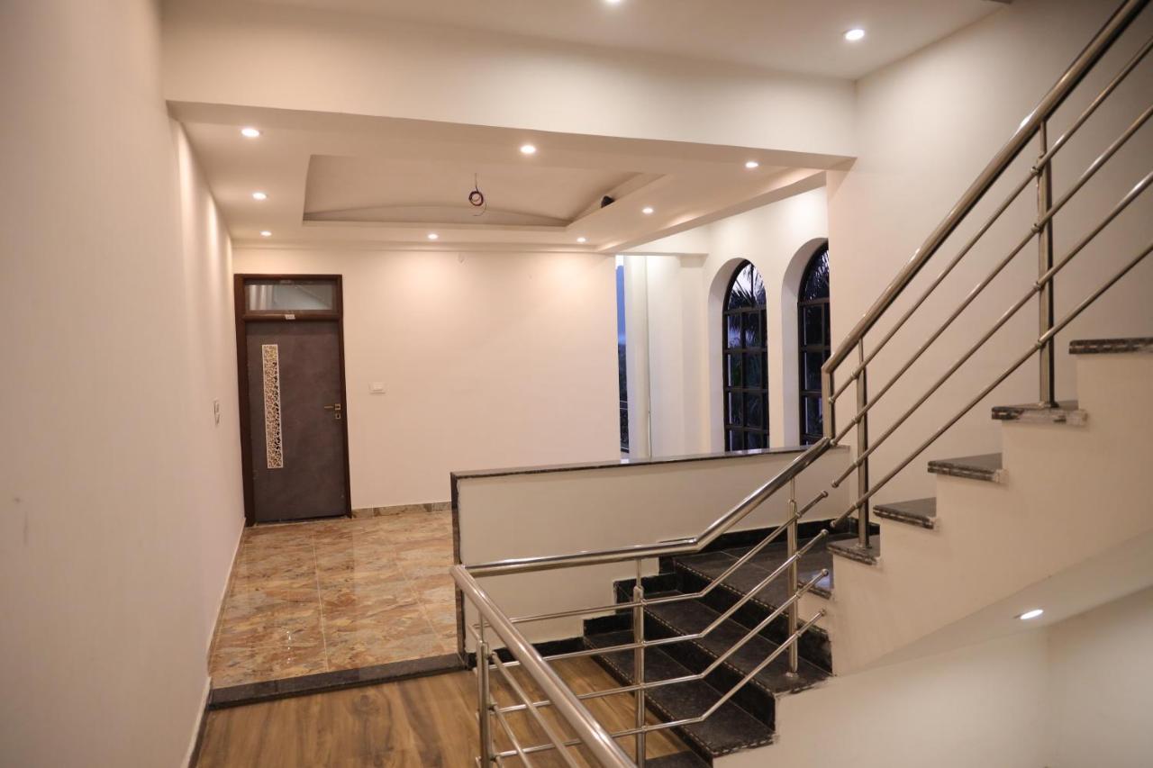 Winter Mountain Resort Pushkar Ngoại thất bức ảnh